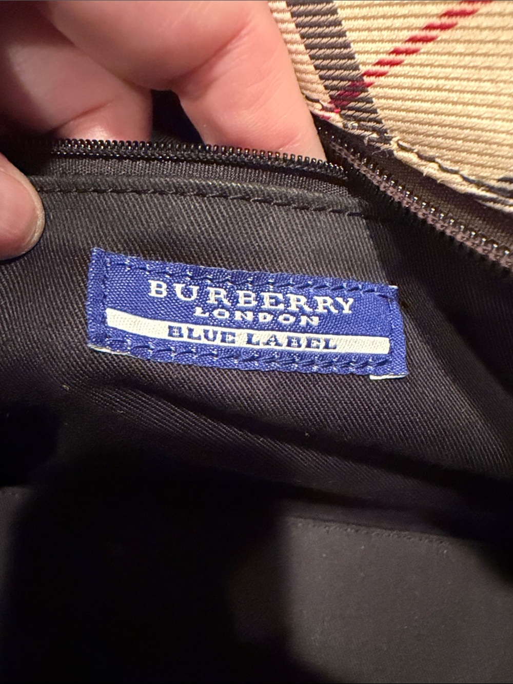Burberry Blue Label 👜 COA Included - Picture 10 of 14
